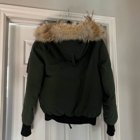 Canada Goose Bomber Jacket - Picture 2 of 6